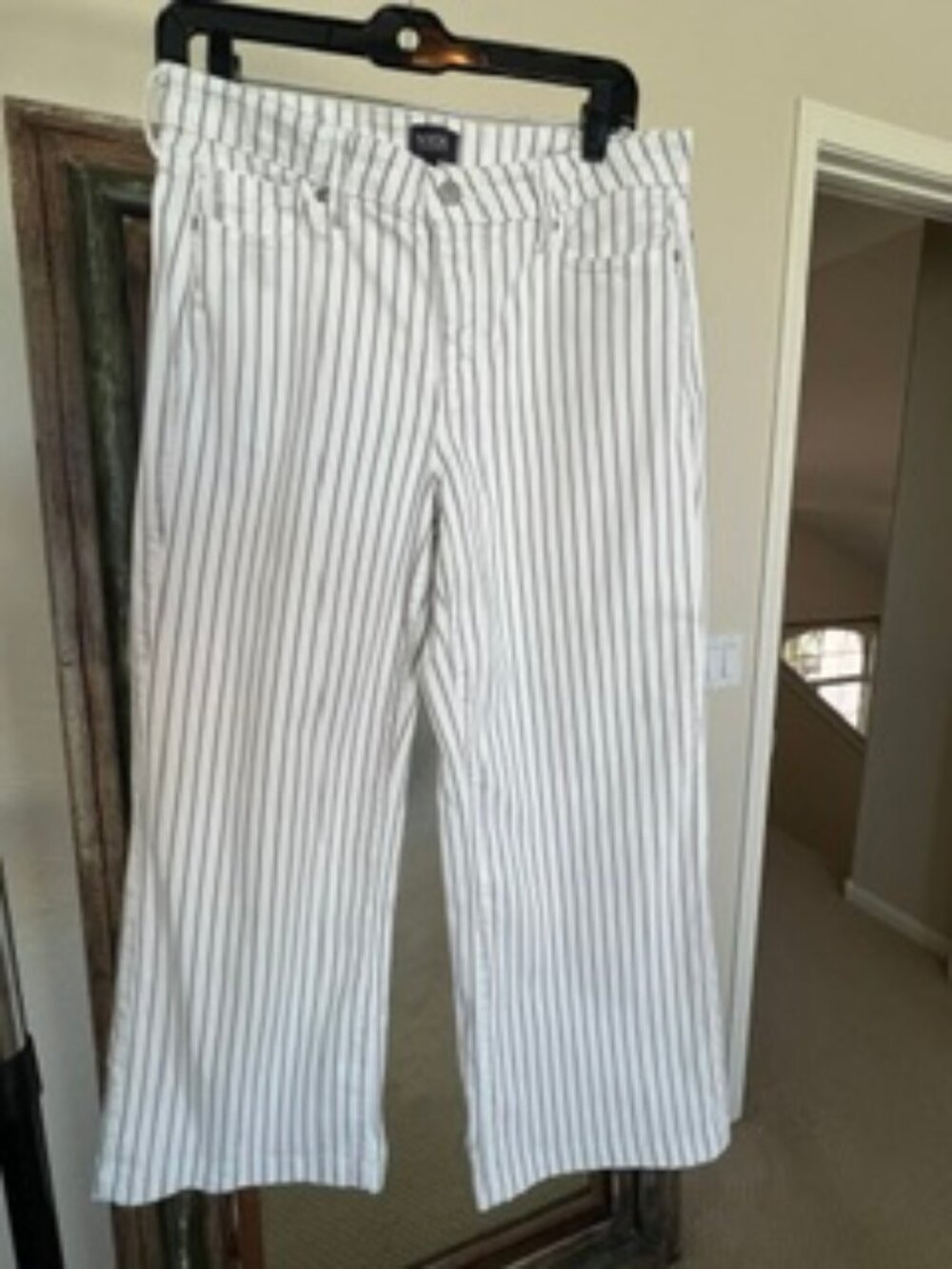 NYDJ Taupe/Cream Pinstripe Teresa Wide Leg Pants size 8 Lift X Tuck Technology